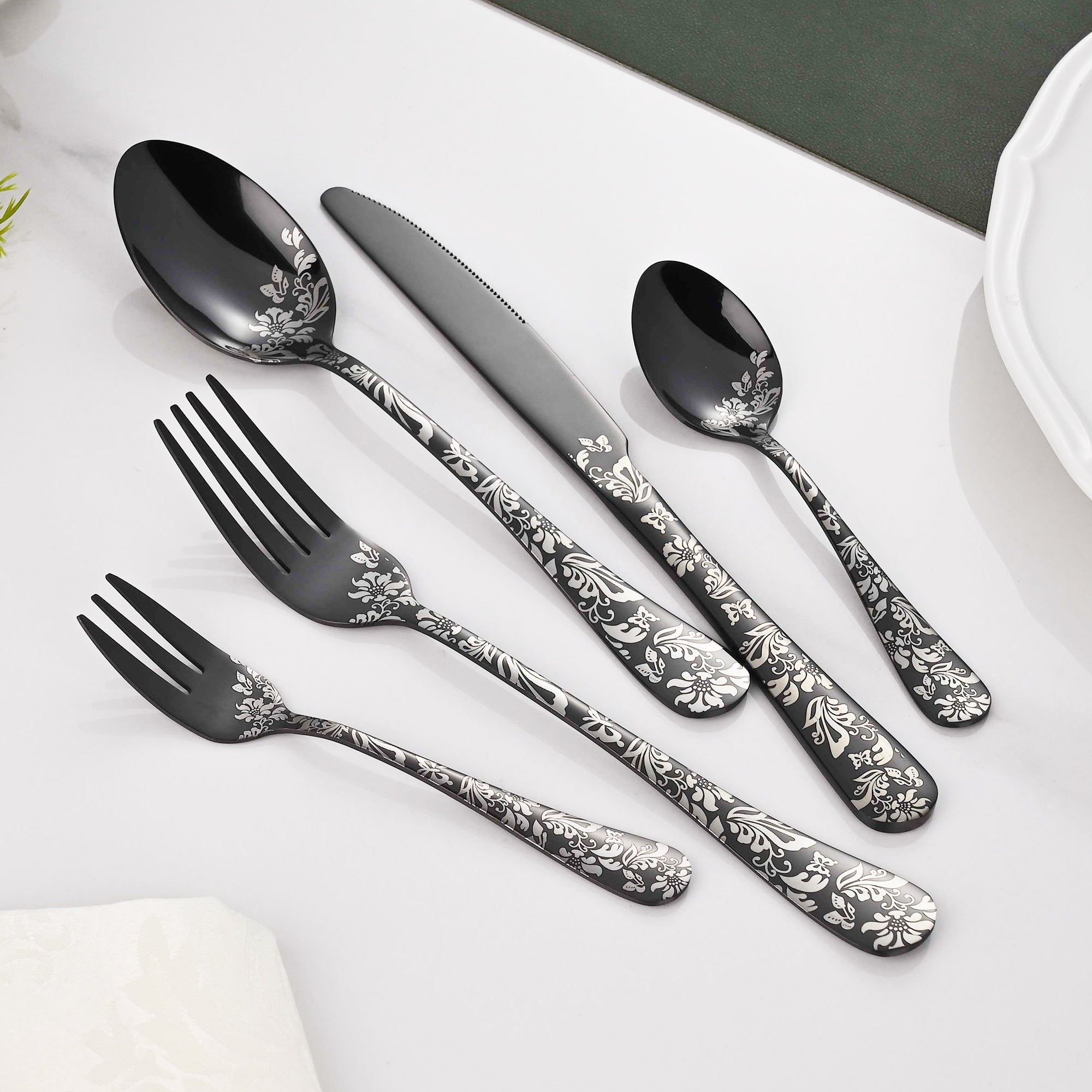 Faizee Home FLORA Edelstahl-Besteckset 30-teilig – Elegantes Ornament-Design – Für Alltag, Gäste & festliche Anlässe
