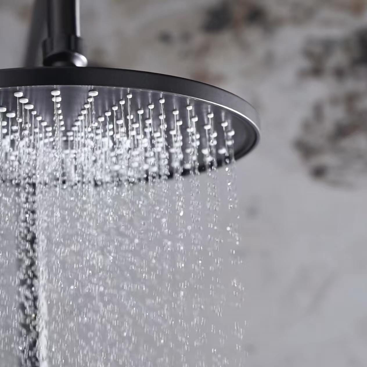Faizee Home Duschsystem Schwarz – Regendusche mit Handbrause, höhenverstellbarer Duschstange & Einhebelmischer