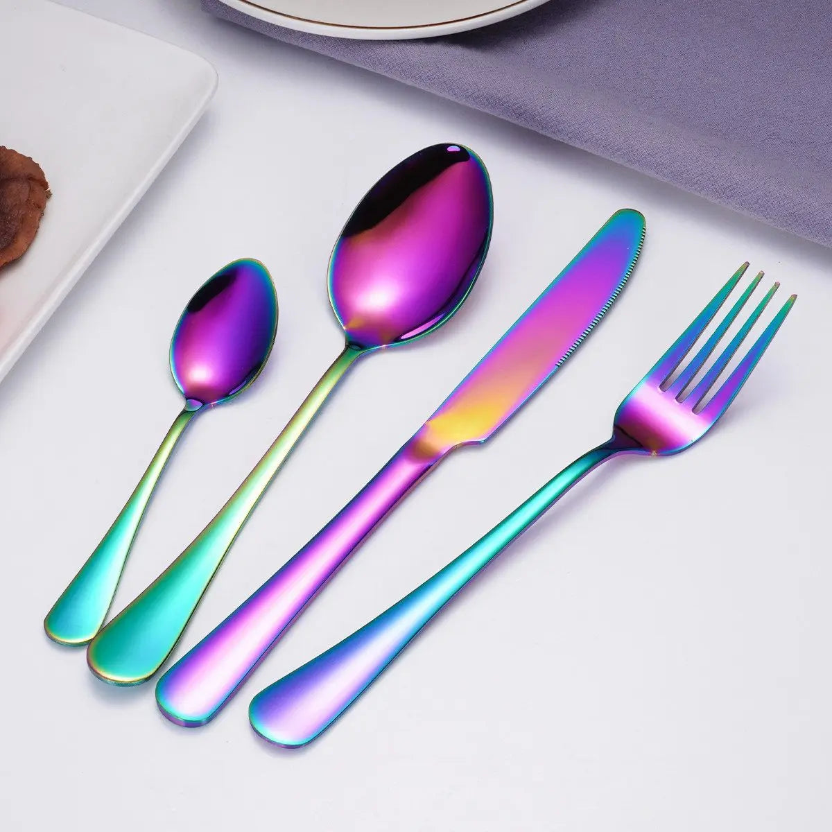 Faizee Home Besteck-Set aus Edelstahl – 5 Farben, spülmaschinengeeignet & mit Geschenkbox