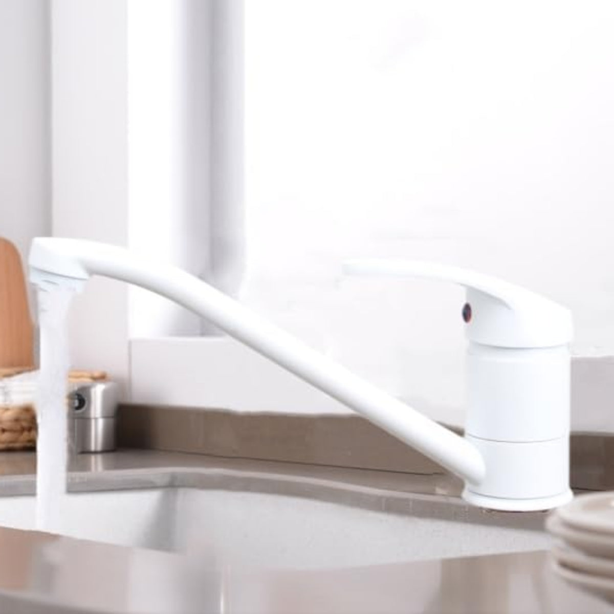 Küchenarmatur mit 360° Schwenkauslauf – Hochwertiger Wasserhahn aus Messing mit Zugbrause & Keramikkartusche