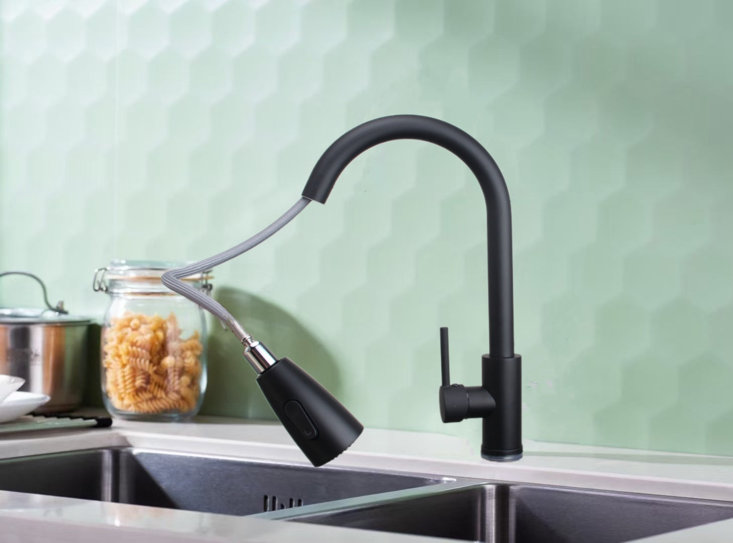 Wave Küchenarmatur Schwarz & Chrom – Ausziehbare Armatur mit Brause, 360° Drehbereich & Edelstahl 304