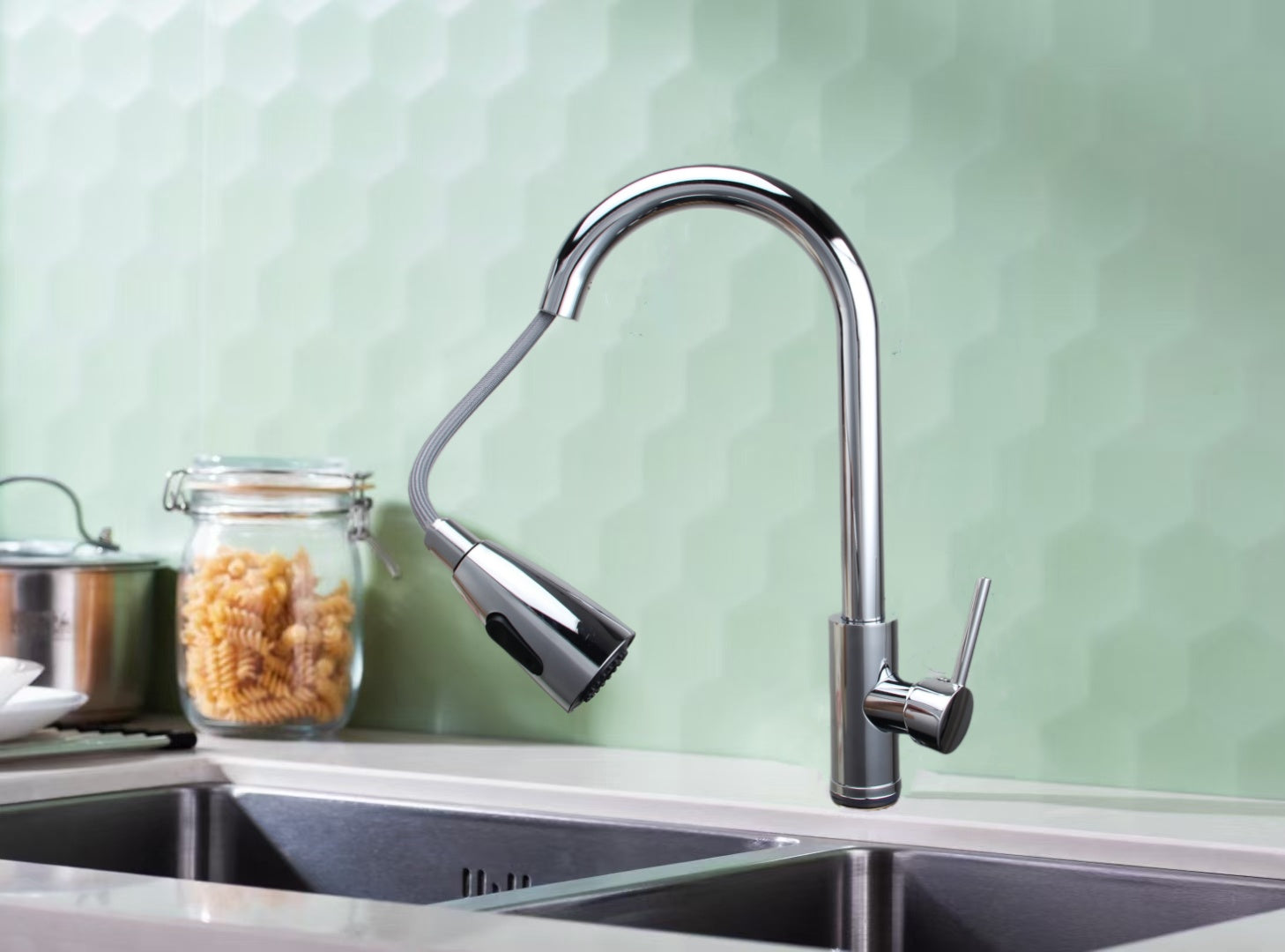 Wave_Kuechenarmatur_Schwarz_Ausziehbare_Armatur_mit_Brause_360_Drehbereich_Edelstahl_304